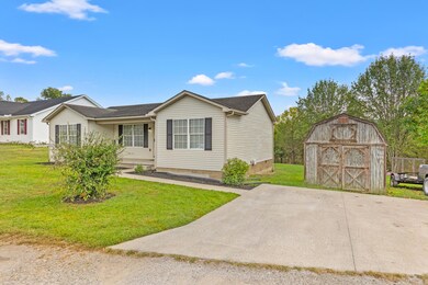 151 Ruby Ln, Irvine, KY 40336 - photo 3