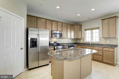 6725 Caleb Dorsey Square, Elkridge, MD 21075 - photo 4