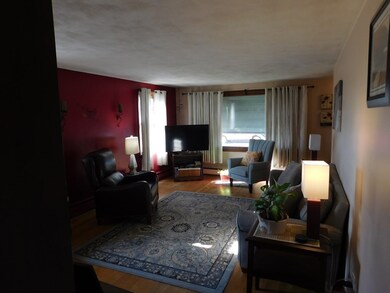 20 Worcester St, Ludlow, MA 01056 - photo 6