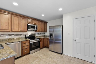 8227 Swarthmore Ct, Saint Louis, MO 63130 - photo 6