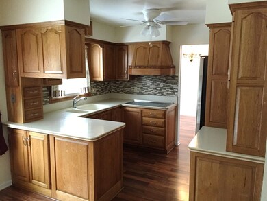 1178 Pine St, Batavia, IL 60510 - photo 3