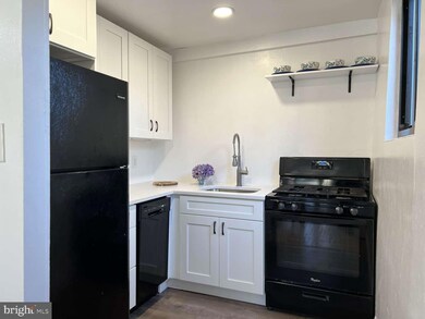 100 E Glenolden Ave unit C2, Glenolden, PA 19036 - photo 5