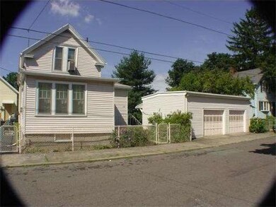 22 Murray St, Lynn, MA 01905 - photo 2