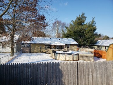 429 N Jackson St, Andrews, IN 46702 - photo 5