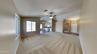 2_pc_kfBuAx3uNn_1GL6QlJZeh_layout_0