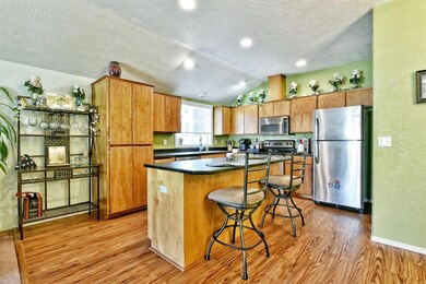 1804 Cottonwood Dr unit 1, Central Point, OR 97502 - photo 4