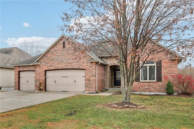 1209 Holland Square, Warrensburg, MO 64093 - photo 3