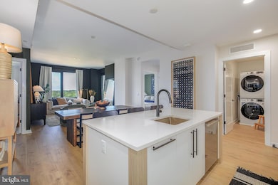 The Oak unit 610, Falls Church, VA 22043 - photo 7