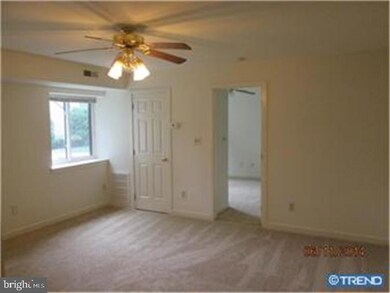 7504 Pleasant Ct unit 7504, Wilmington, DE 19802 - photo 2