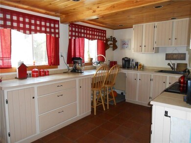 292 N Bridgton Rd, Bridgton, ME 04009 - photo 3