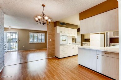 Gorgeous laminate flooring - Copy