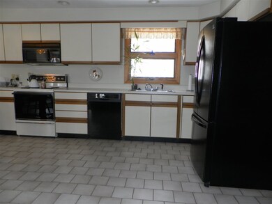 54 Banjo Dr, Thornton, NH 03285 - photo 6