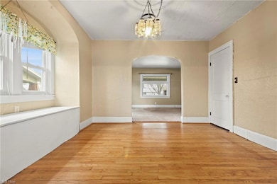 136 Wilson St, Struthers, OH 44471 - photo 4