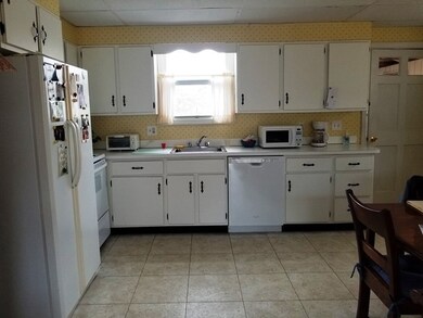 78 Uzzi Ave, Westerly, RI 02891 - photo 2