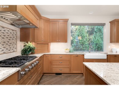 862 Cedar St, Lake Oswego, OR 97034 - photo 6