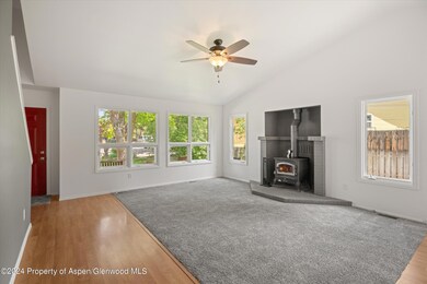 Living room - 2