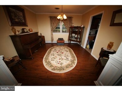 6326 Lewisville Ave, Bensalem, PA 19020 - photo 6