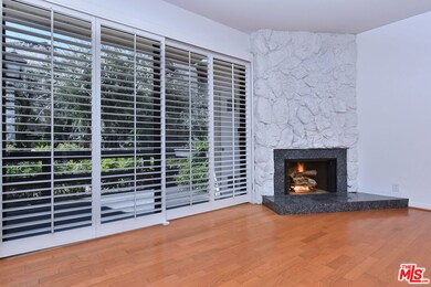 21800 Marylee St unit 53, Woodland Hills, CA 91367 - photo 5