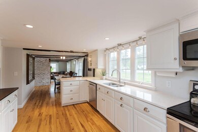 351 Sanford Rd, Wells, ME 04090 - photo 4