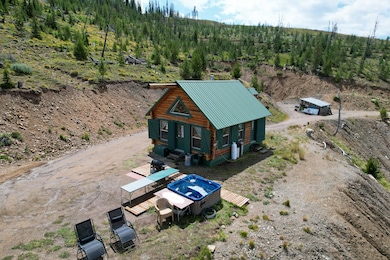 9261 Sheep Mountain Rd, Stanley, ID 83278 - photo 5