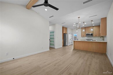 2709 Mockingbird Rd unit 2, Weslaco, TX 78596 - photo 3