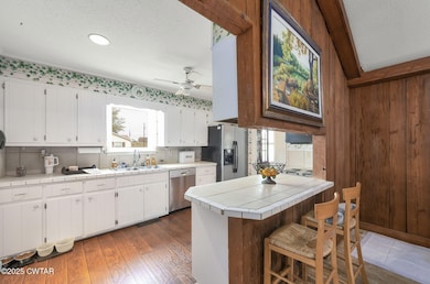 205 Pinecrest Dr, Henderson, TN 38340 - photo 4