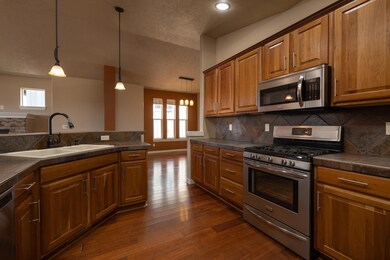 4256 SW Rhyolite Place, Redmond, OR 97756 - photo 5