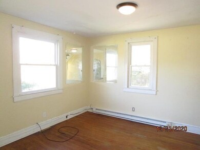 4952 Chatham Rd, Martinsville, VA 24112 - photo 3