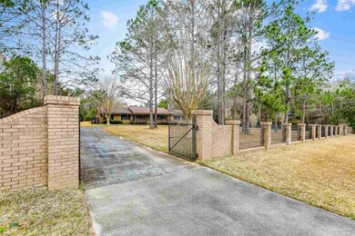 2379 Risen Dr, Cantonment, FL 32533 - photo 6