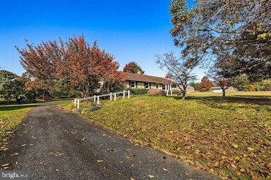 1604 N Bend Rd, Jarrettsville, MD 21084 - photo 2