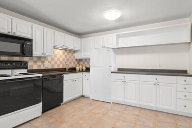 145 Essex Ave unit 309, Gloucester, MA 01930 - photo 6