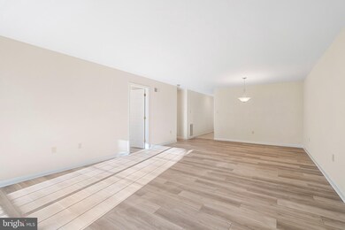 314 Valley Stream Ln unit 314V, Chesterbrook, PA 19087 - photo 7