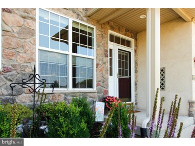 3211 Meadowview Cir unit 166, Furlong, PA 18925 - photo 3