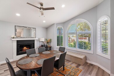 010_Dining Room