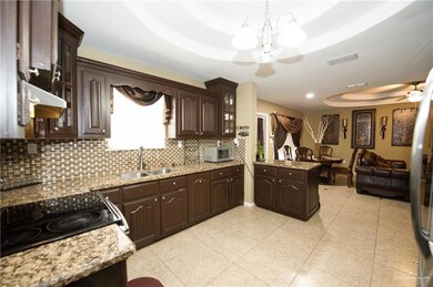 2714 Tesoro Dr, Weslaco, TX 78596 - photo 4