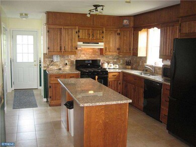 76 Worman Rd, Douglassville, PA 19518 - photo 5