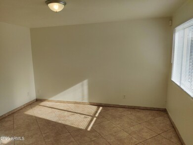 Living Room_1 (16)
