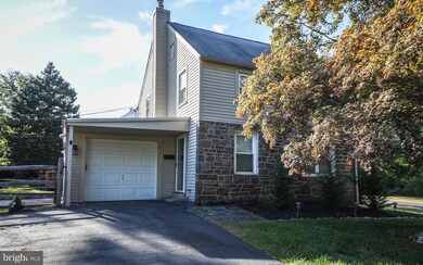 1214 Saint Clair Rd, Oreland, PA 19075 - photo 4