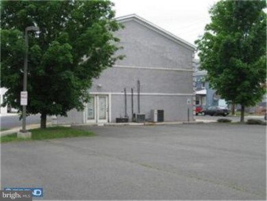 1901 Chambers St, Trenton, NJ 08610 - photo 4