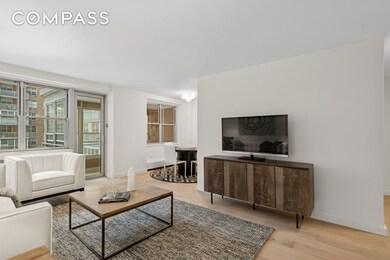 Lincoln Guild Apartments unit 6BW, New York, NY 10023 - photo 2