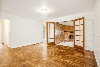 138 Ingleside Dr, Fayetteville, NC 28303 - photo 6