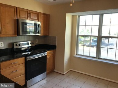 133 Firethorn Ct unit 12-5, Upper Marlboro, MD 20774 - photo 3