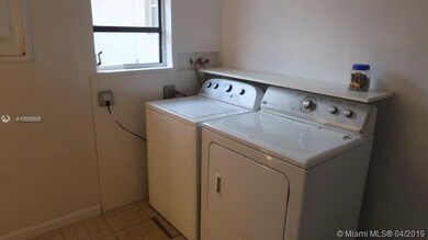 3658 E Bell Dr unit DR, Davie, FL 33328 - photo 3