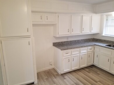 7302 Bretshire Dr, Houston, TX 77016 - photo 3