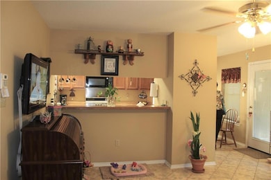 318 Queen Anne Dr, Slidell, LA 70460 - photo 2