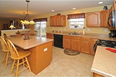 1005 Landis Rush Dr, Perkasie, PA 18944 - photo 5