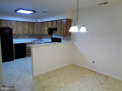 16 Camelot Place unit H4, Sewell, NJ 08080 - photo 5