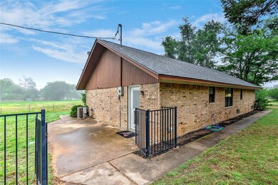 671 County Road 163, Gainesville, TX 76240 - photo 3