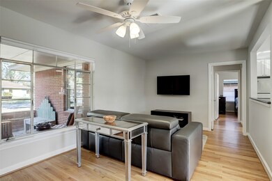 1015 W 31st St, Houston, TX 77018 - photo 6