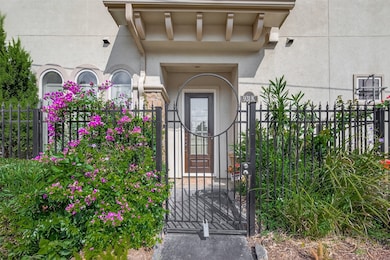 931 W 23rd St unit K, Houston, TX 77008 - photo 2